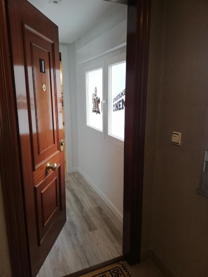 Apartamento Cinema Leilighet Oviedo Eksteriør bilde
