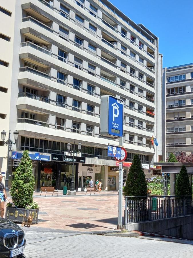 Apartamento Cinema Leilighet Oviedo Eksteriør bilde