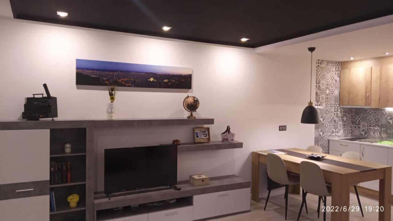 Apartamento Cinema Leilighet Oviedo Eksteriør bilde